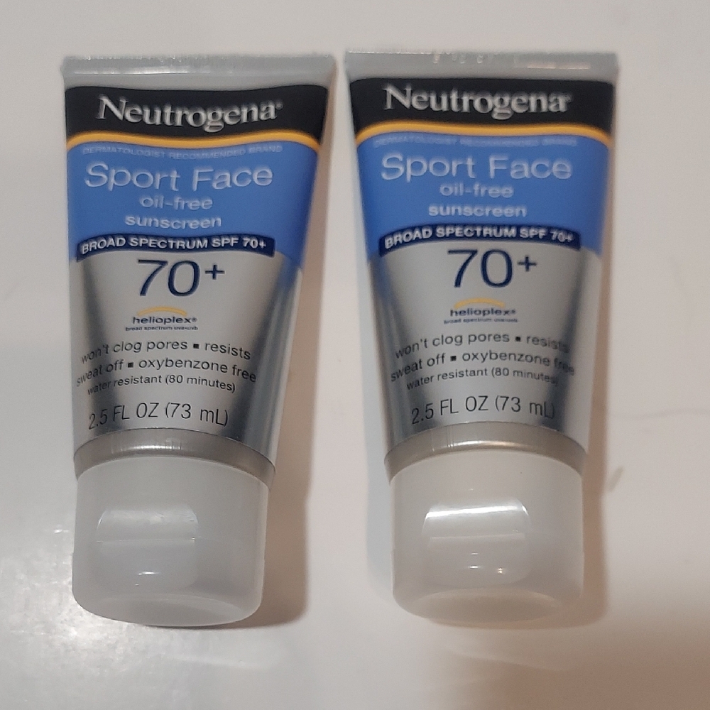 Neutrogena Sport Face Oil-Free Sunscreen SPF 70+ - Blue and White